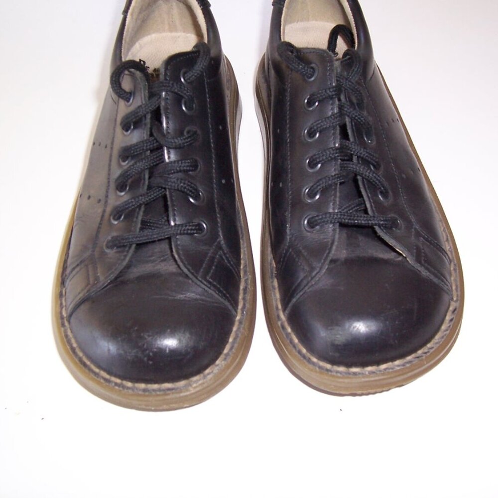 Doc Marten Leather Oxfords Size 38 (7.5-8 US)